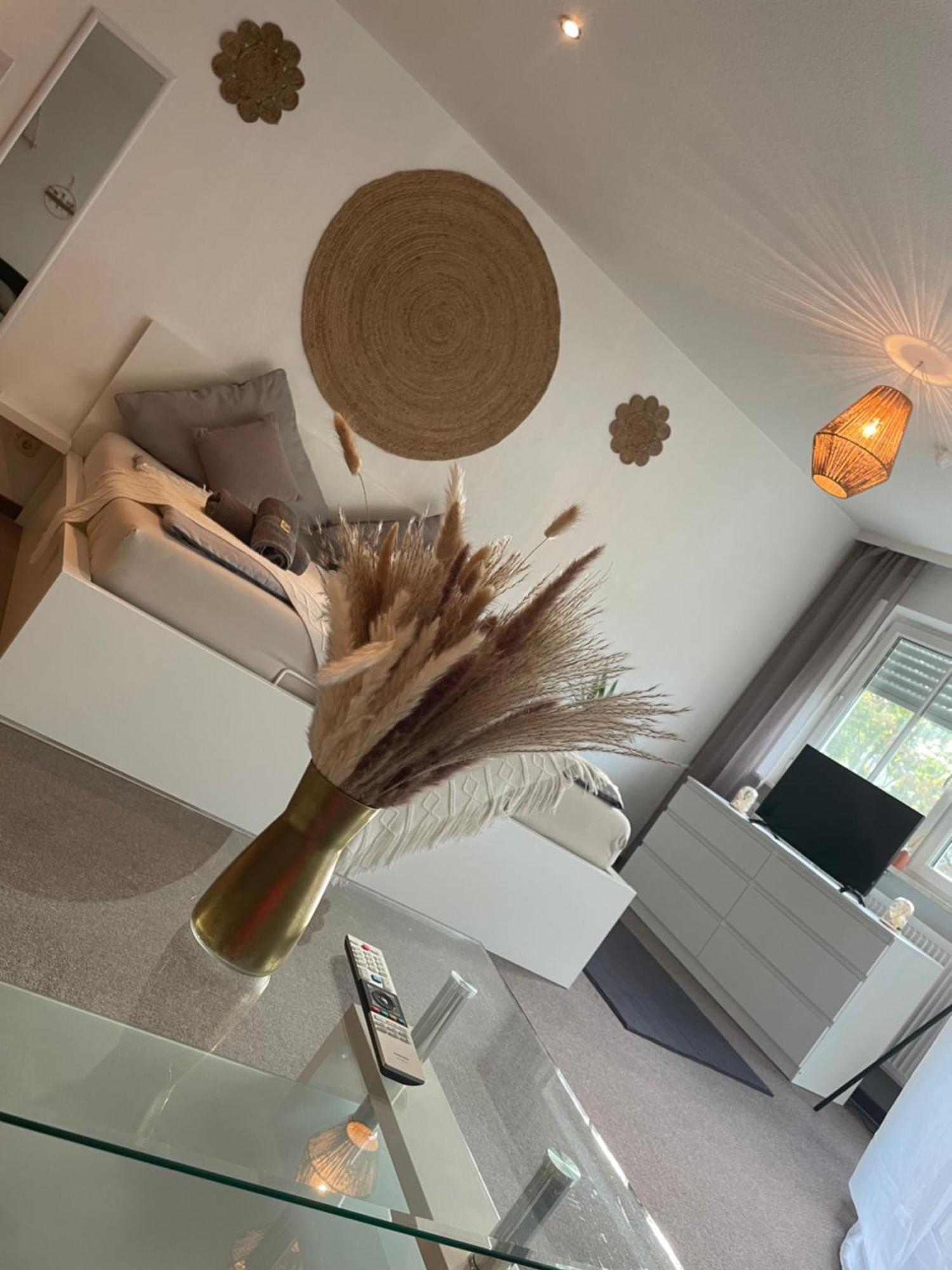 Kingsize Bett Boho Apartment Mit Tiefgarage Naehe Salzburg Freilassing Extérieur photo