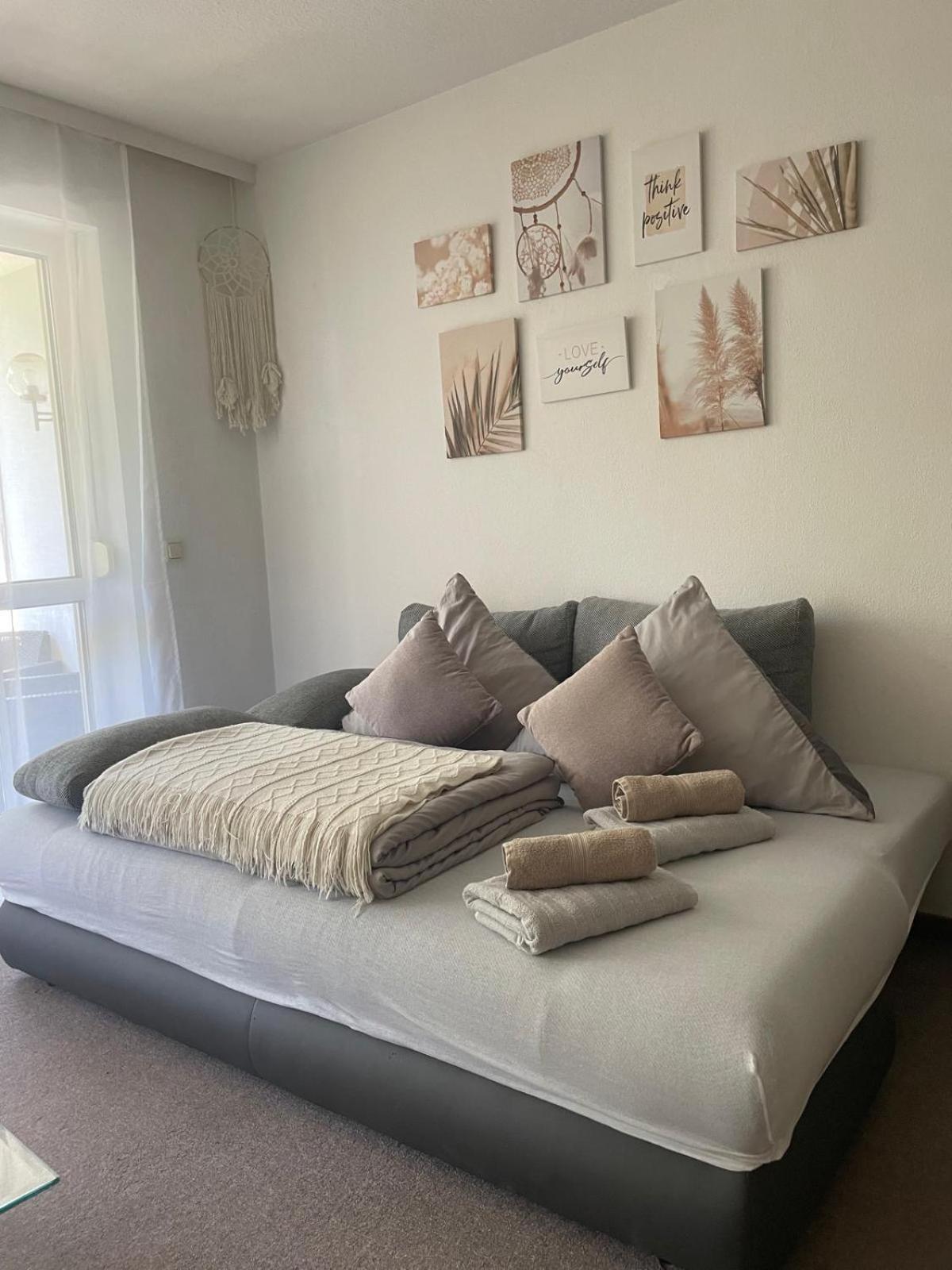 Kingsize Bett Boho Apartment Mit Tiefgarage Naehe Salzburg Freilassing Extérieur photo